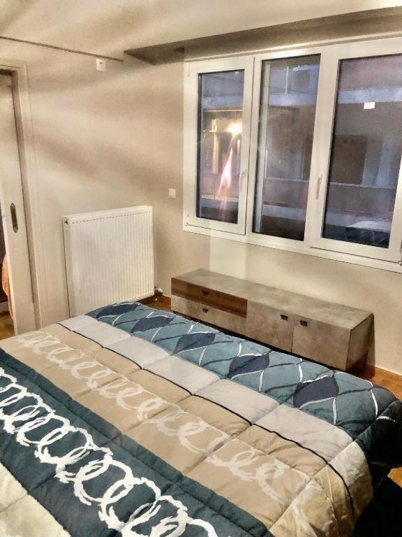 Economy Shared Apartment B In Central Atene Esterno foto